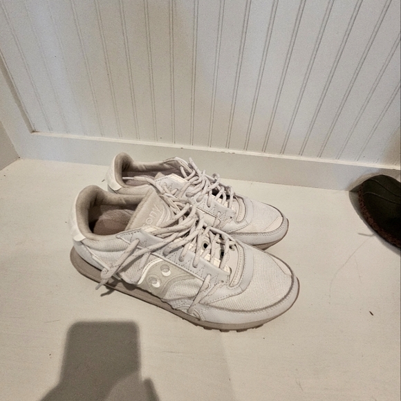 Saucony - Picture 2 of 3